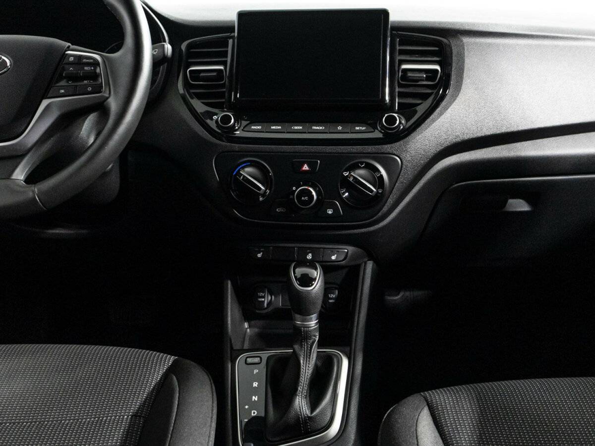 Hyundai Solaris б/у, 2021, Автоматическая. Фото: #13