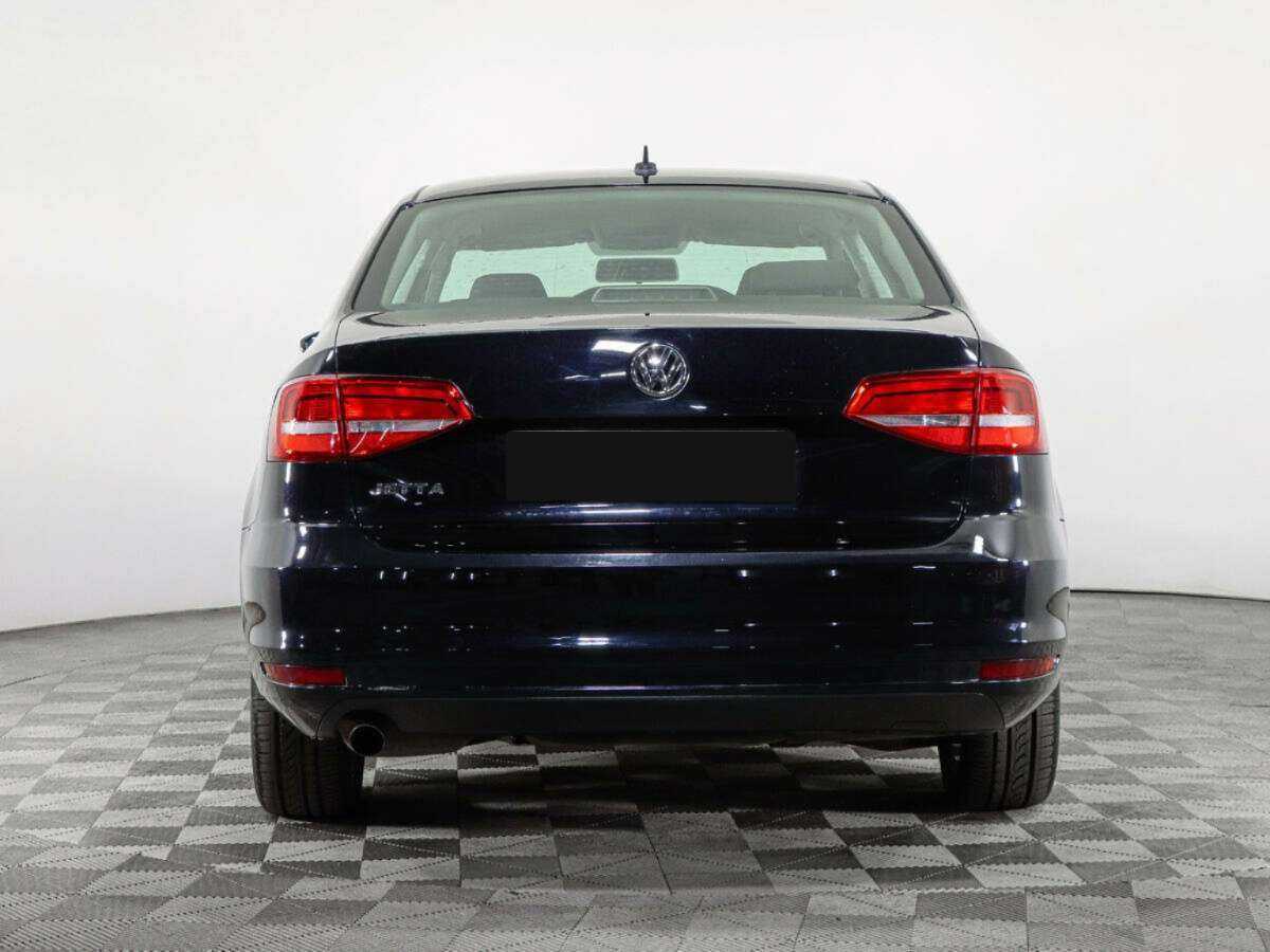 Volkswagen Jetta б/у, 2015, Механическая. Фото: #5