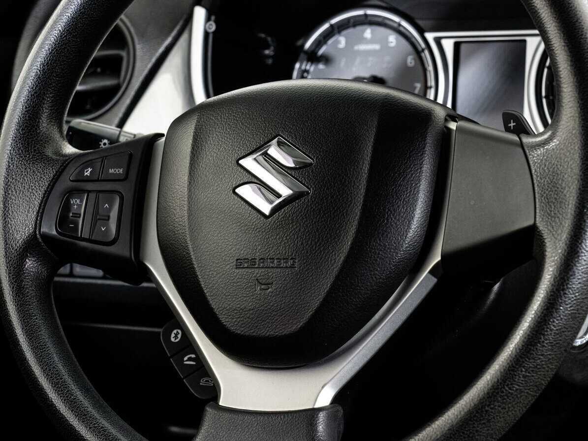 Suzuki Vitara б/у, 2017, Автоматическая. Фото: #12