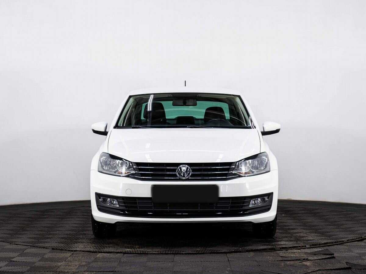 Volkswagen Polo б/у, 2020, Механическая. Фото: #1