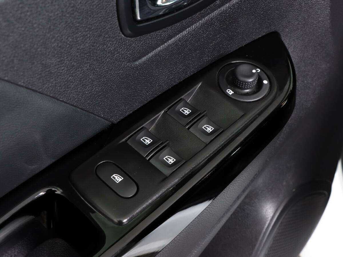 Renault Kaptur б/у, 2016, Вариатор. Фото: #13