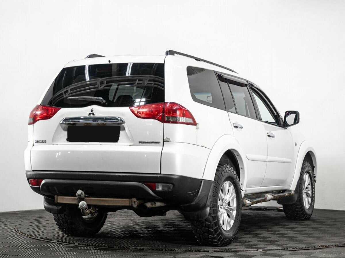 Mitsubishi Pajero Sport б/у, 2014, Автоматическая. Фото: #3