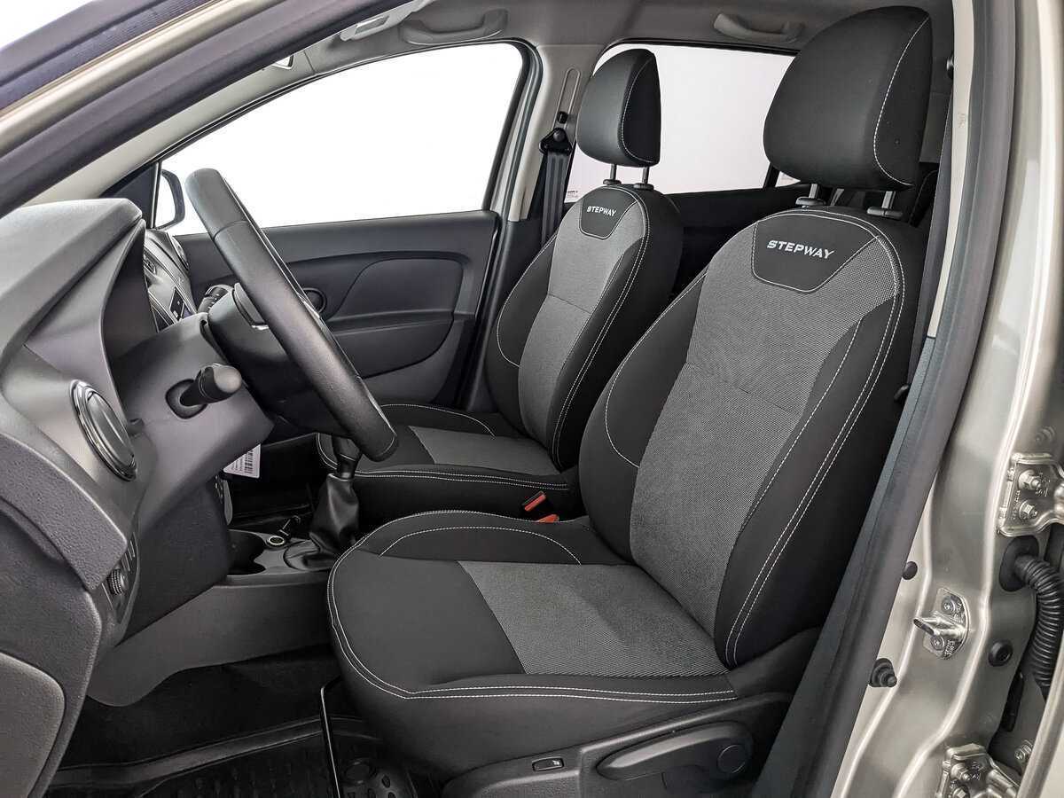 Renault Sandero б/у, 2021, Механическая. Фото: #15