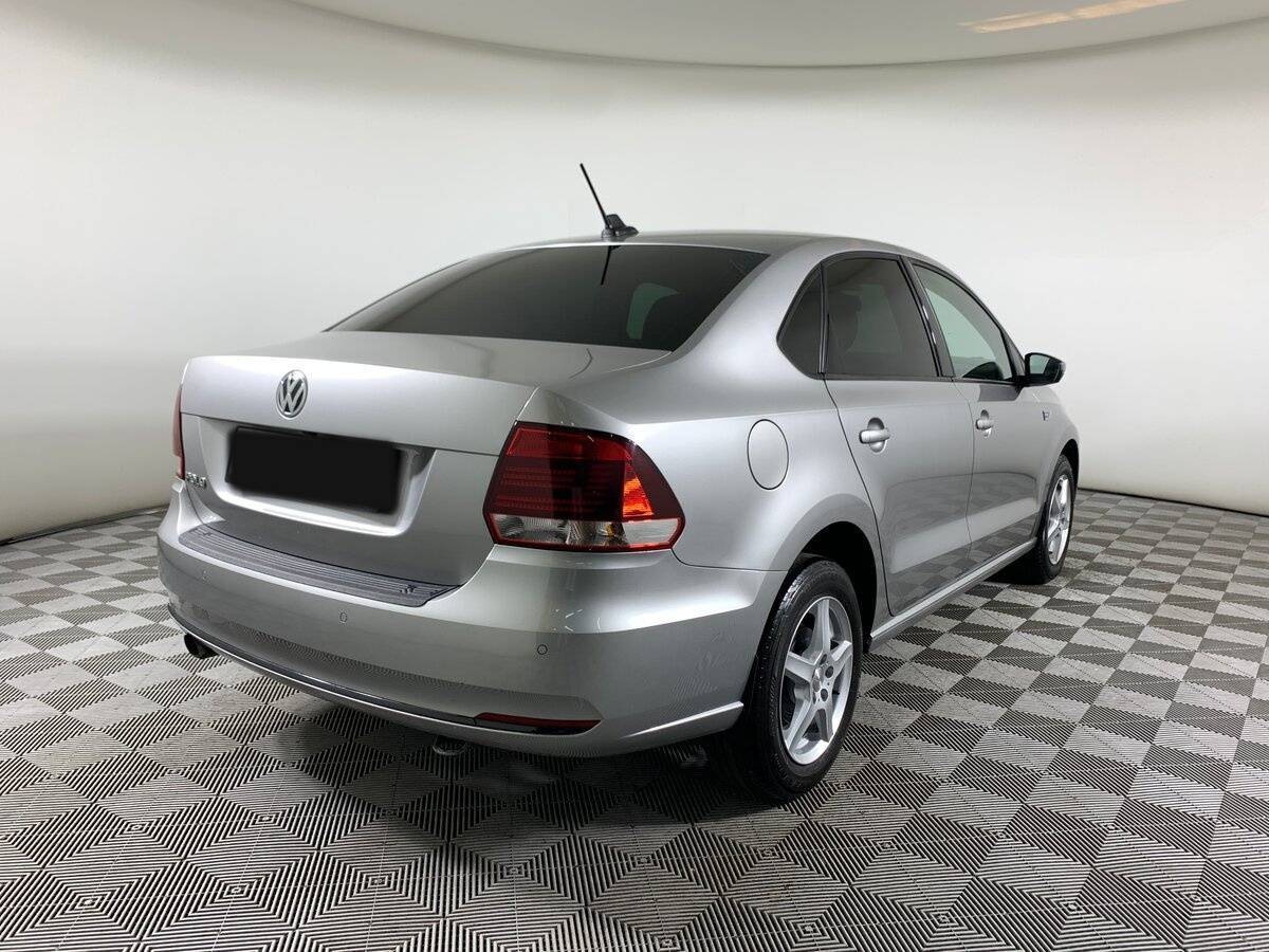 Volkswagen Polo б/у, 2019, Механическая. Фото: #4