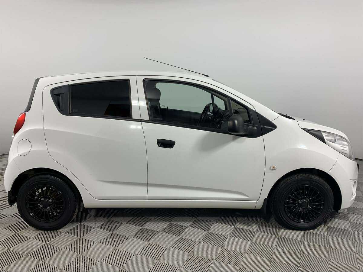 Chevrolet Spark б/у, 2013, Автоматическая. Фото: #3