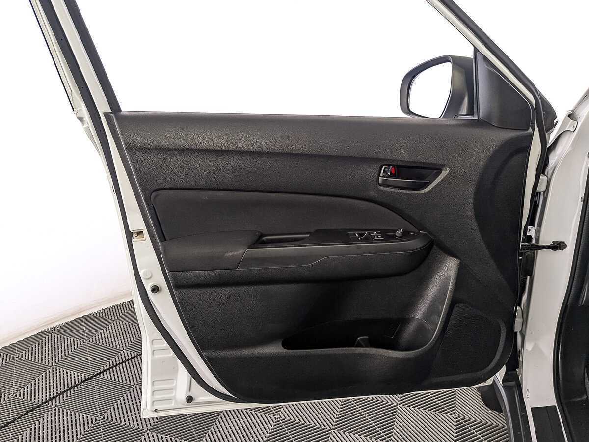 Suzuki Vitara б/у, 2019, Механическая. Фото: #18