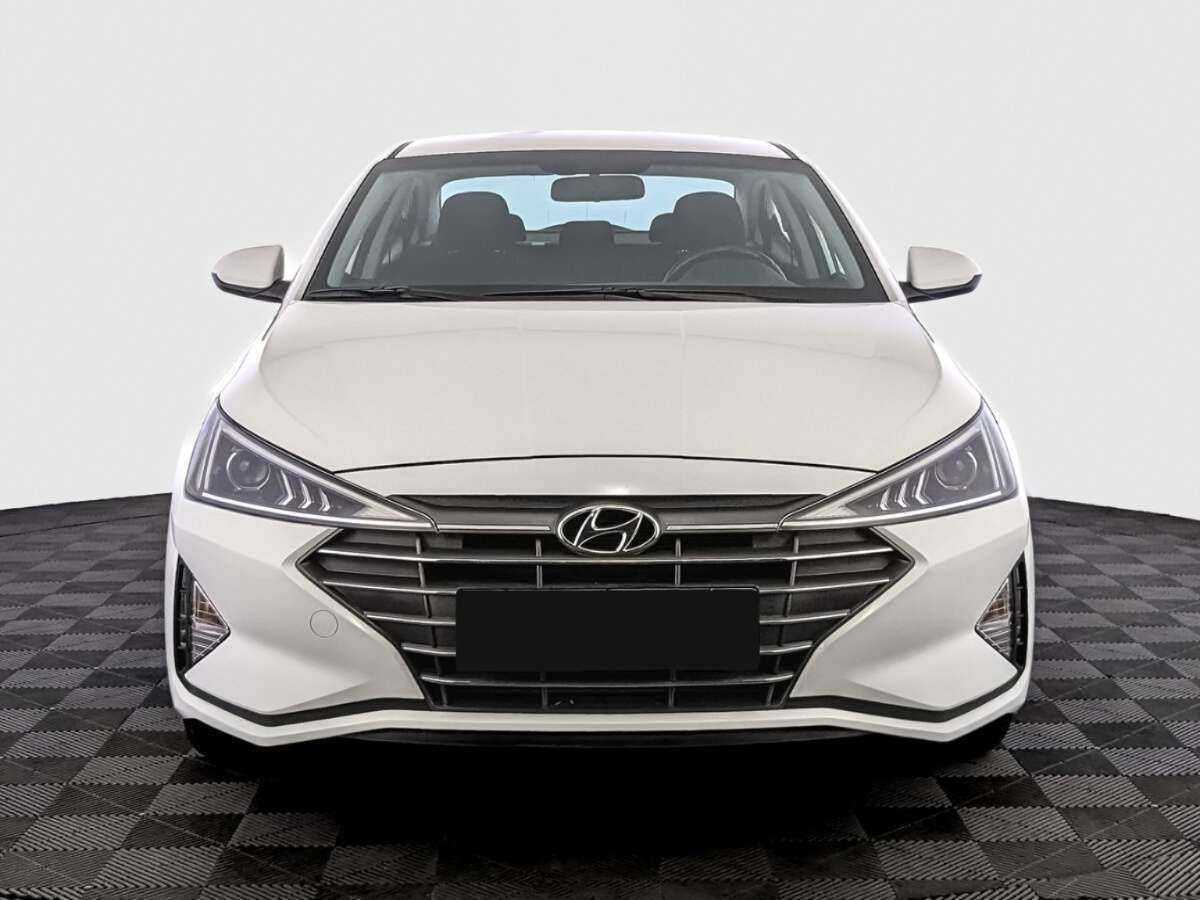 Hyundai Elantra б/у, 2020, Автоматическая. Фото: #1