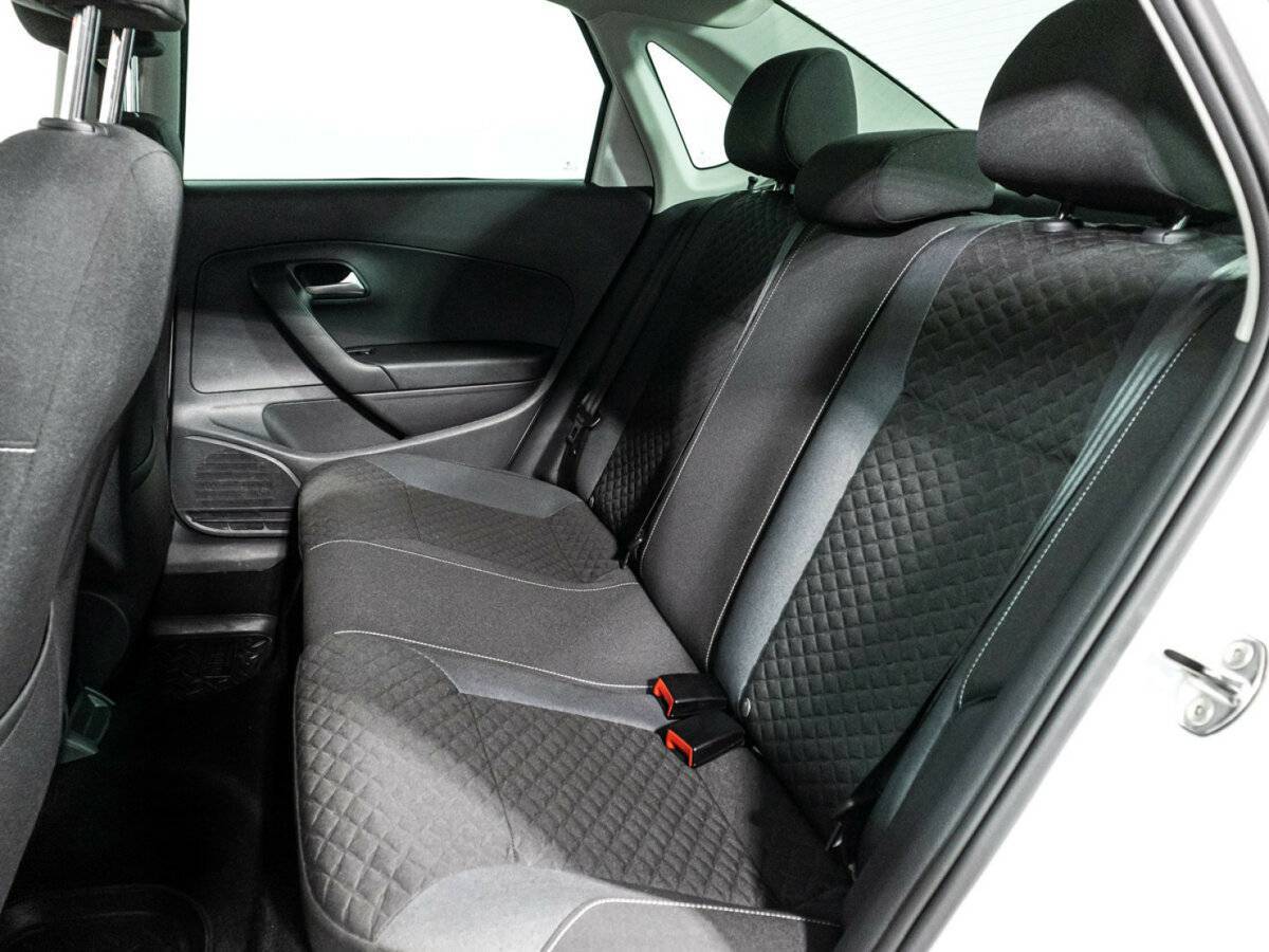 Volkswagen Polo б/у, 2018, Роботизированная. Фото: #9