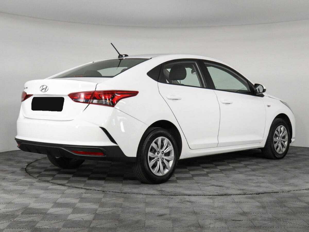 Hyundai Solaris б/у, 2022, Автоматическая. Фото: #4