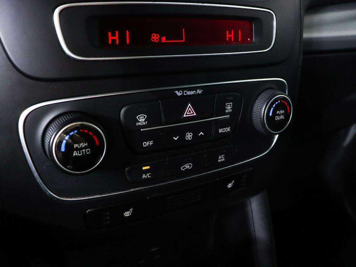 Kia Sorento б/у, 2015, Автоматическая. Фото: #12