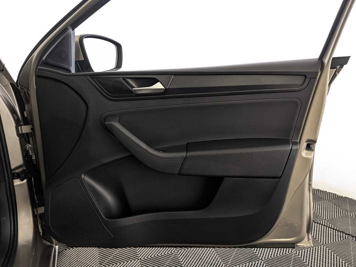 Volkswagen Polo б/у, 2020, Автоматическая. Фото: #24