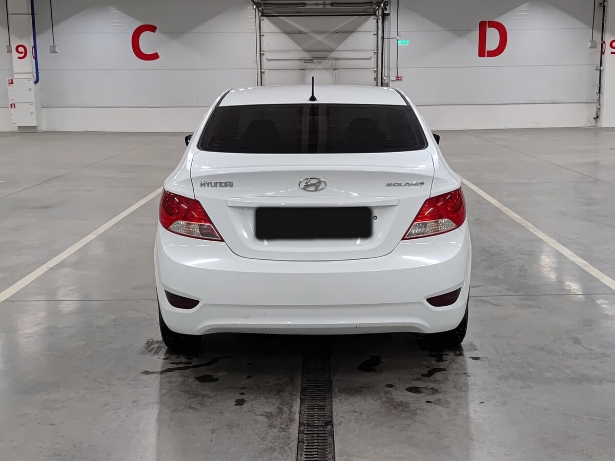 Hyundai Solaris б/у, 2013, Механическая. Фото: #5