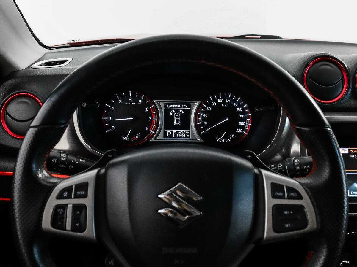 Suzuki Vitara б/у, 2017, Автоматическая. Фото: #14