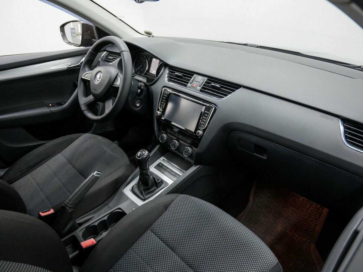 Skoda Octavia б/у, 2013, Механическая. Фото: #6