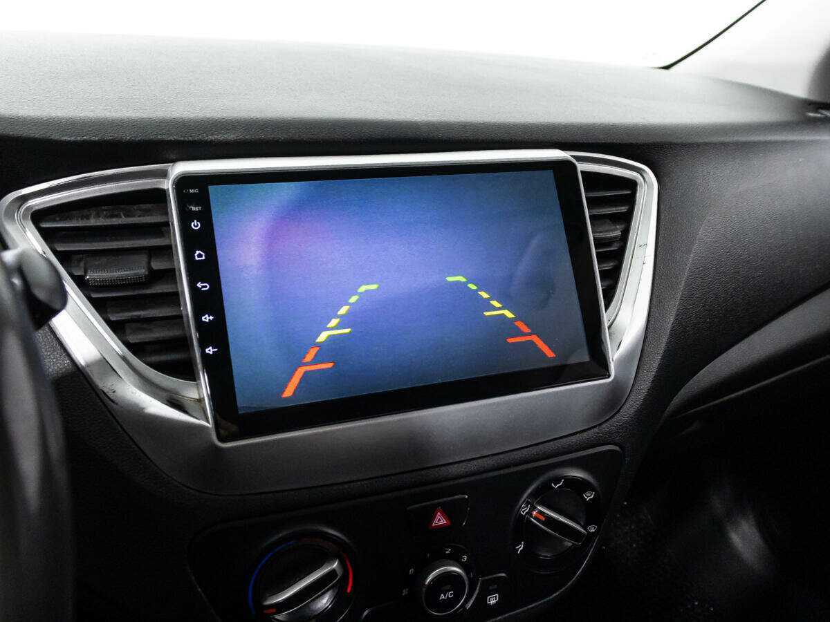 Hyundai Solaris б/у, 2017, Механическая. Фото: #14