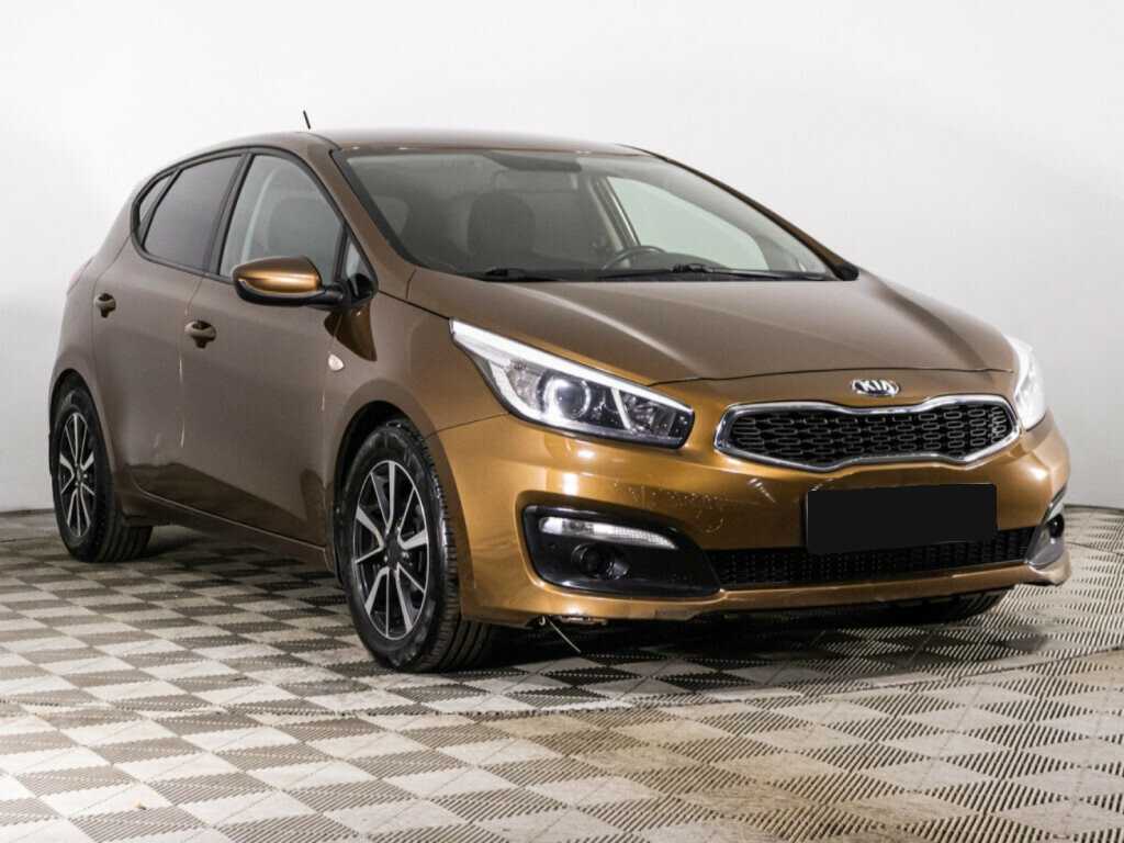 Kia Ceed б/у, 2016, Автоматическая. Фото: #2
