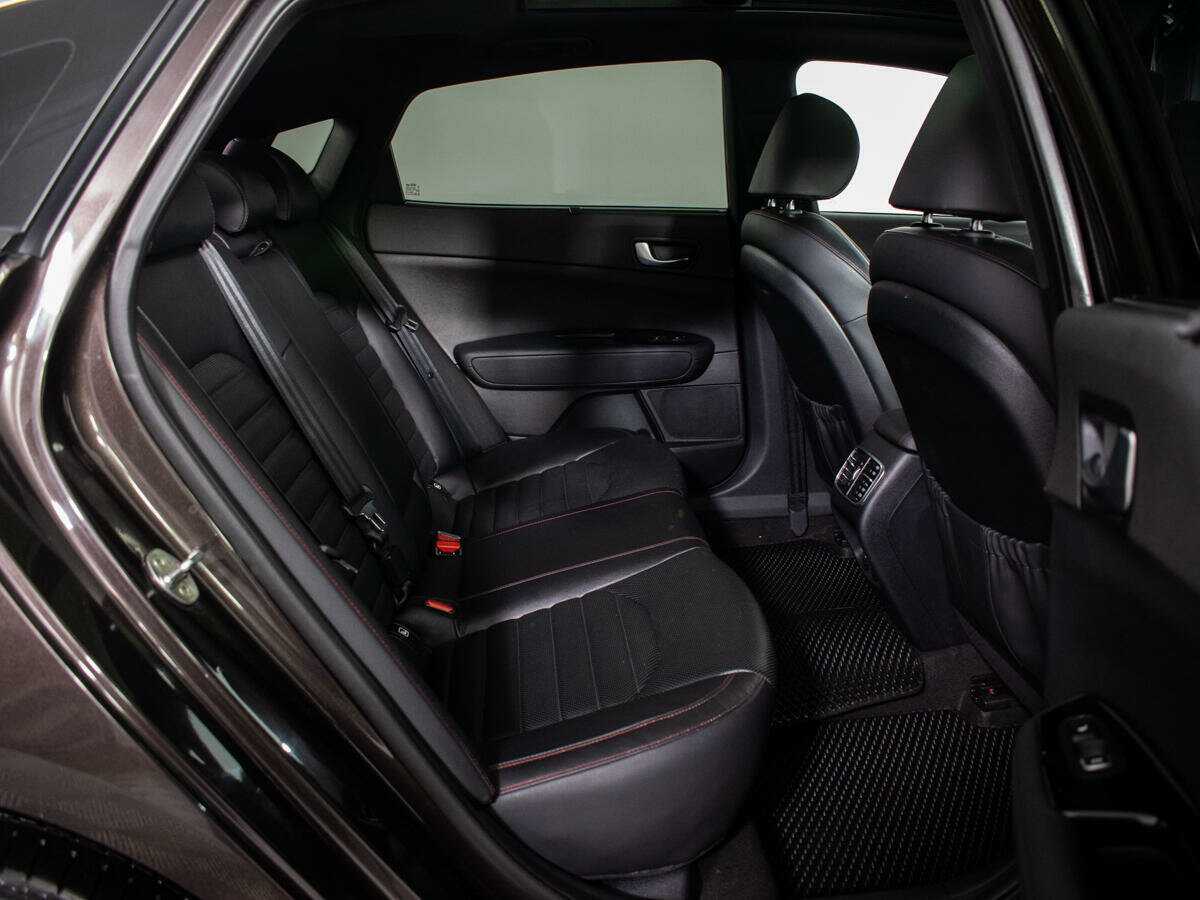 Kia Optima б/у, 2017, Автоматическая. Фото: #7