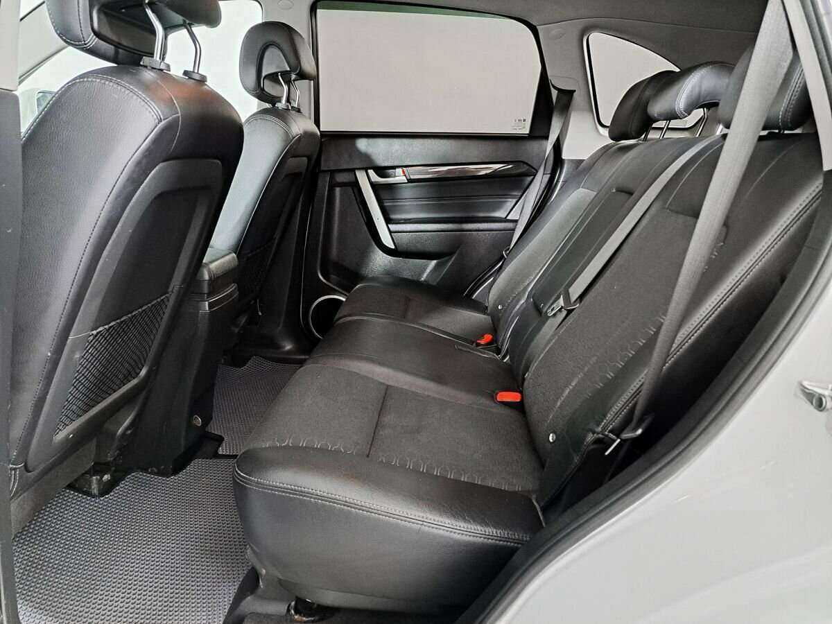 Chevrolet Captiva б/у, 2014, Автоматическая. Фото: #11