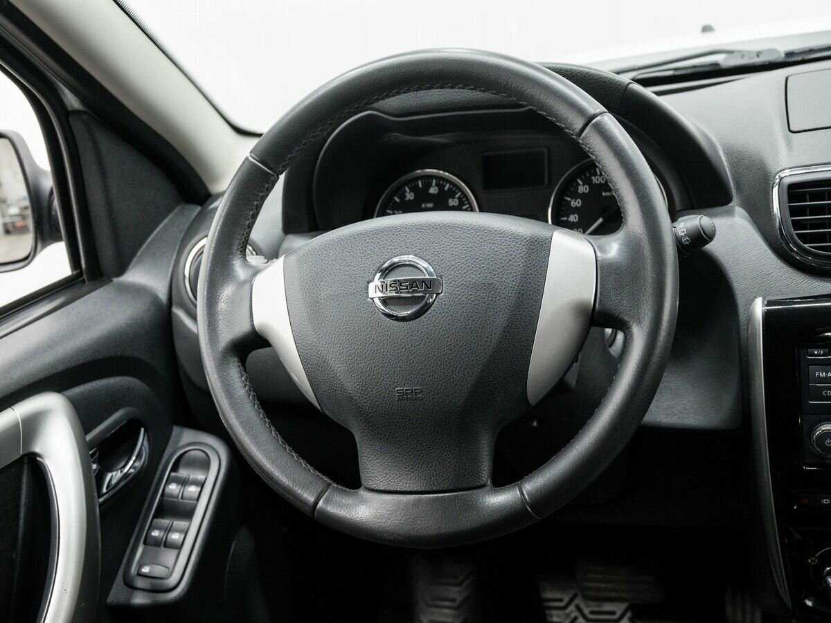 Nissan Terrano б/у, 2015, Автоматическая. Фото: #11