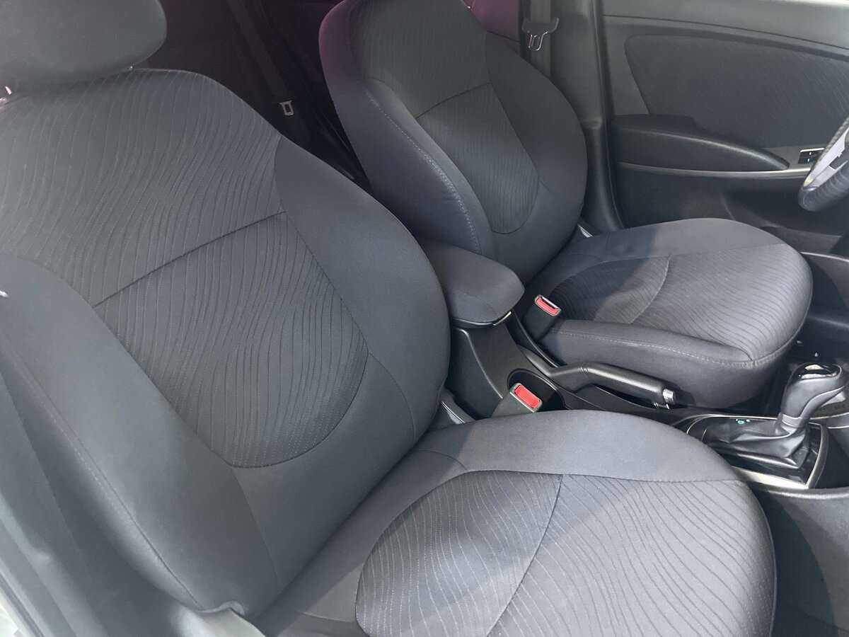 Hyundai Solaris б/у, 2016, Автоматическая. Фото: #17