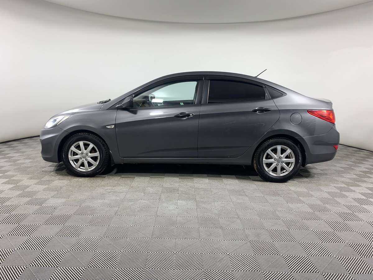 Hyundai Solaris б/у, 2012, Механическая. Фото: #7