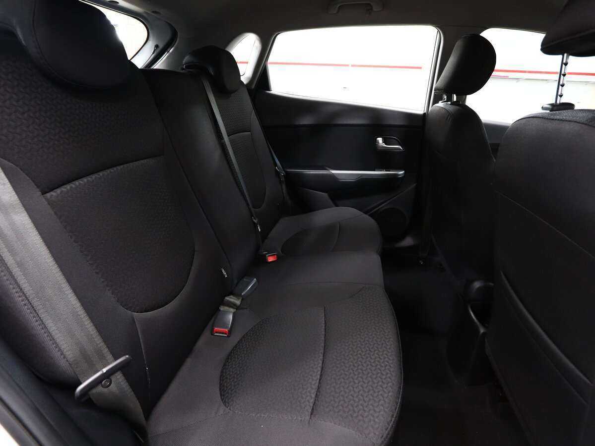Kia Rio б/у, 2015, Автоматическая. Фото: #11