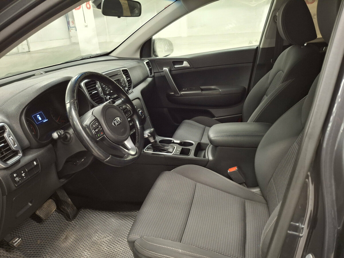 Kia Sportage б/у, 2018, Автоматическая. Фото: #14