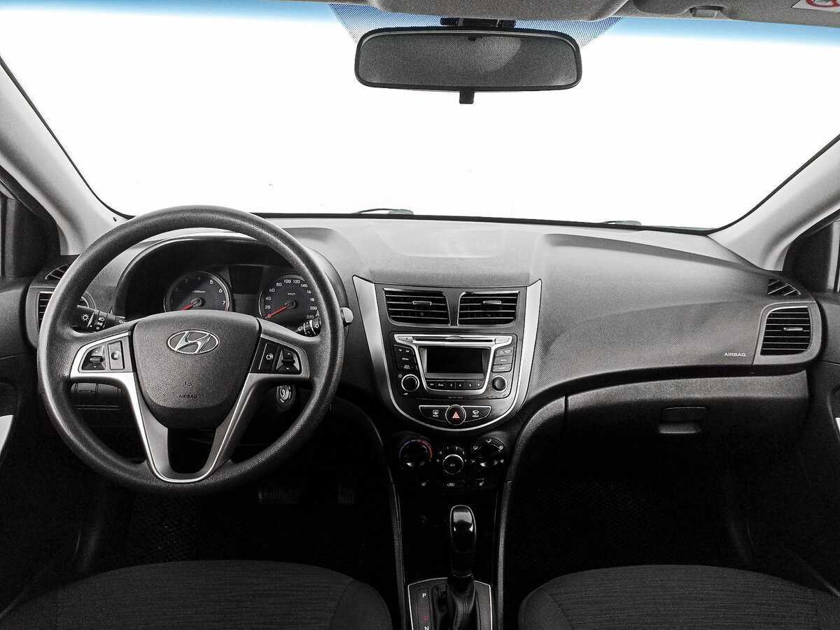 Hyundai Solaris б/у, 2015, Автоматическая. Фото: #9