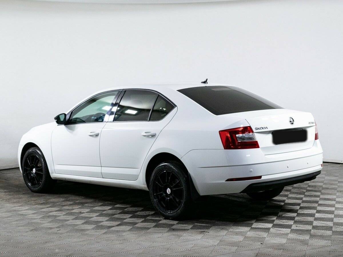 Skoda Octavia б/у, 2019, Механическая. Фото: #6