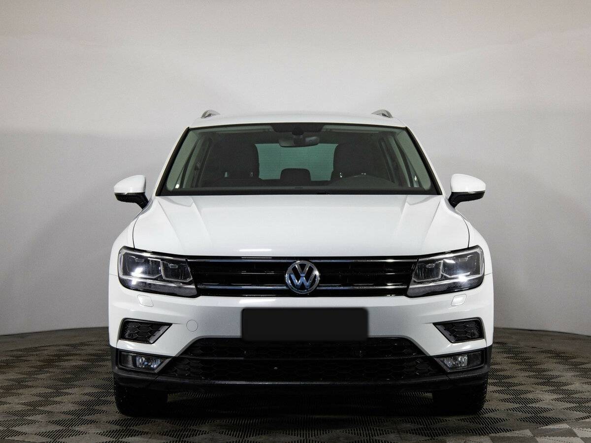 Volkswagen Tiguan б/у, 2018, Роботизированная. Фото: #1