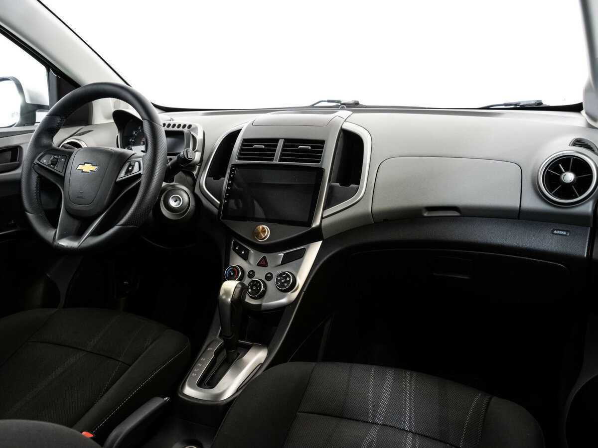 Chevrolet Aveo б/у, 2013, Автоматическая. Фото: #8
