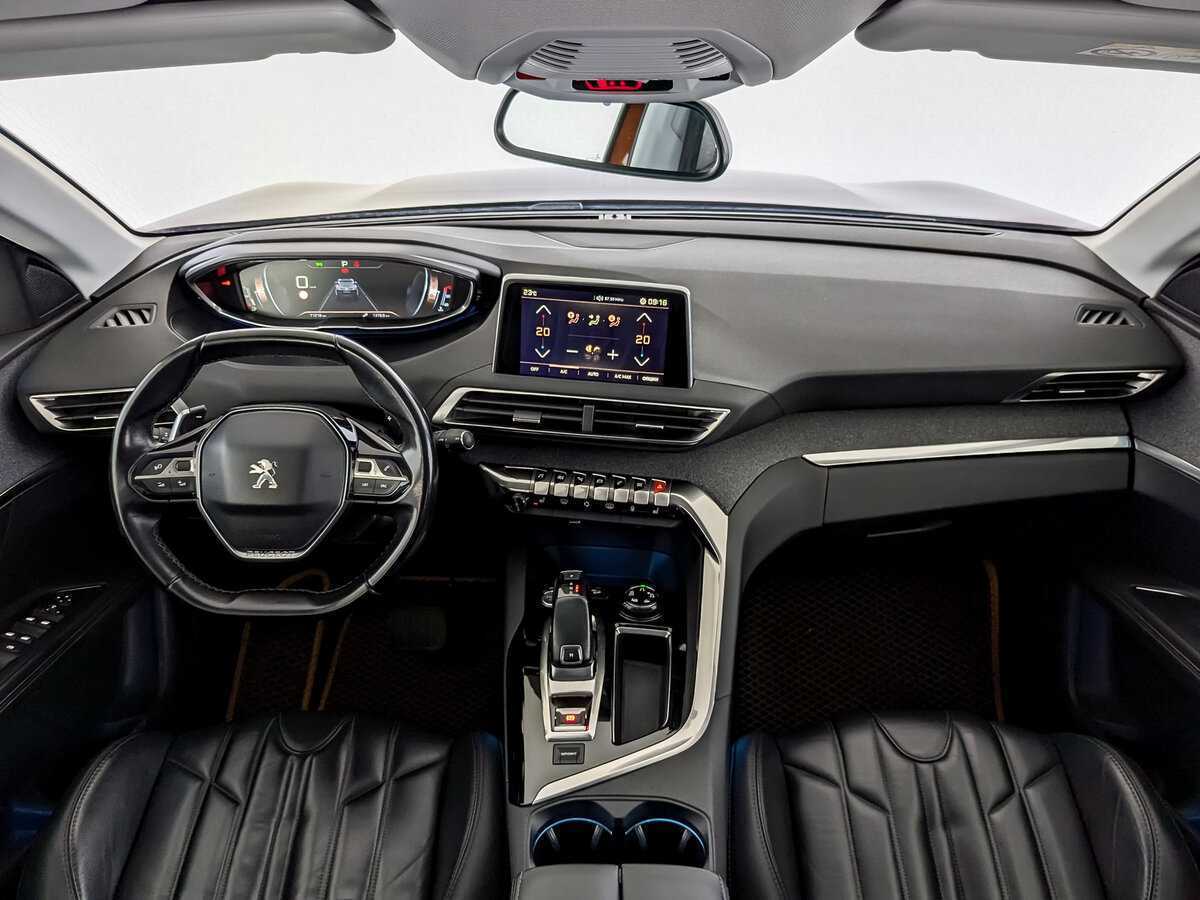 Peugeot 3008 б/у, 2017, Автоматическая. Фото: #13