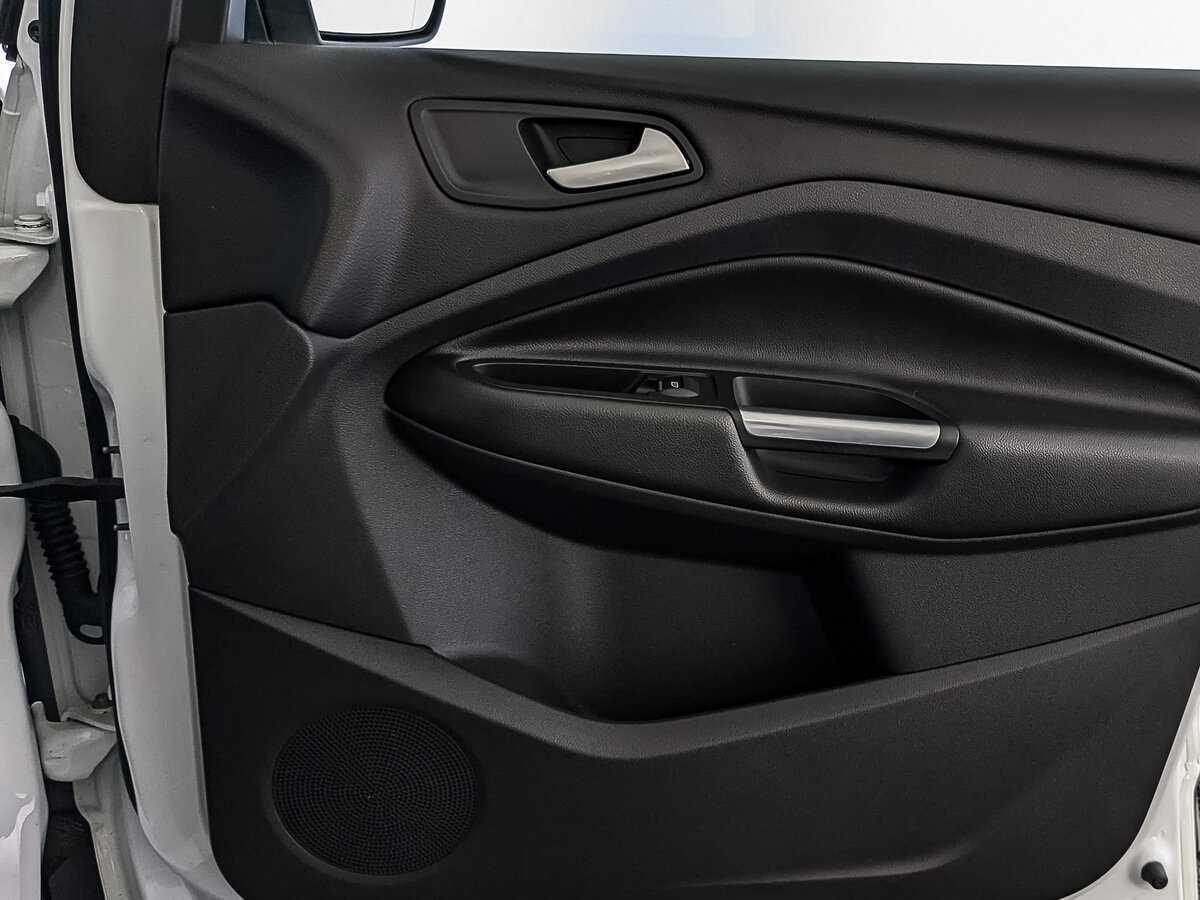 Ford Kuga б/у, 2018, Автоматическая. Фото: #24