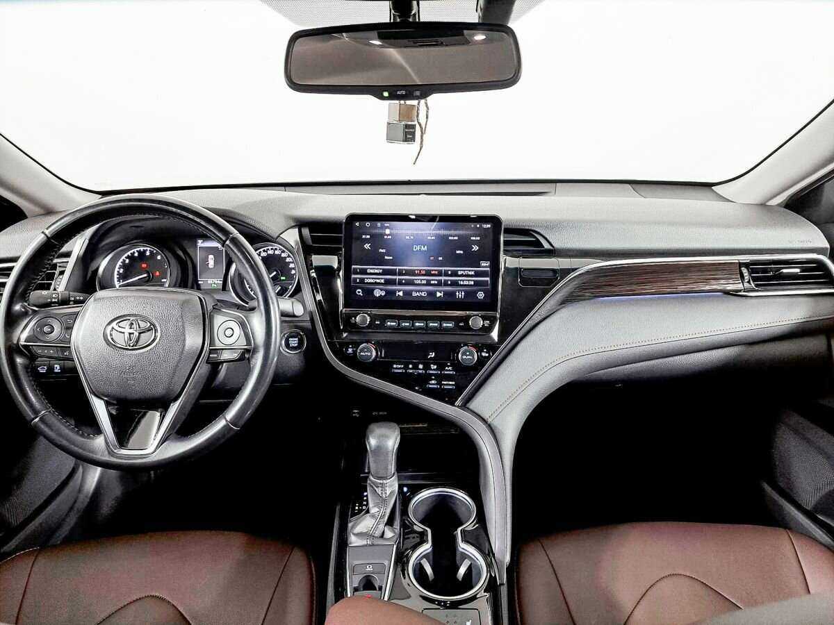 Toyota Camry б/у, 2019, Автоматическая. Фото: #11