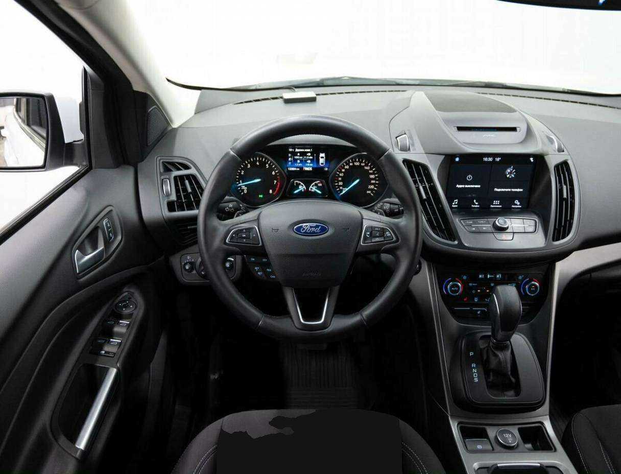 Ford Kuga б/у, 2017, Автоматическая. Фото: #11