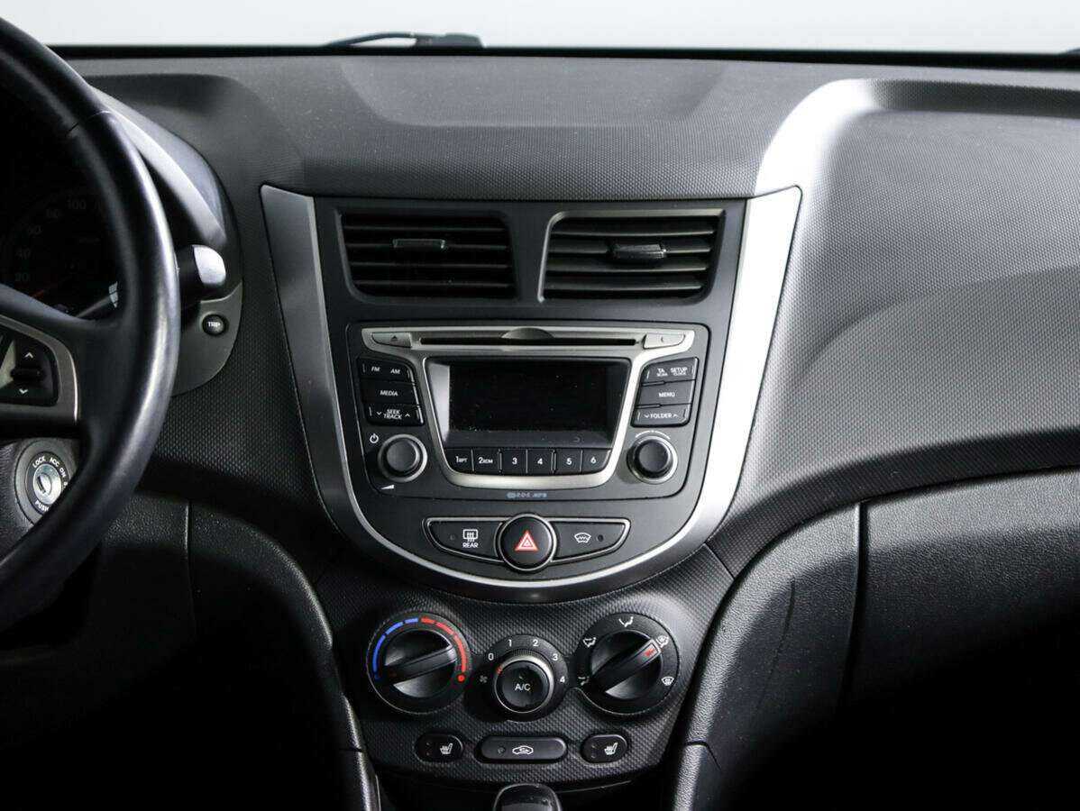 Hyundai Solaris б/у, 2016, Автоматическая. Фото: #10