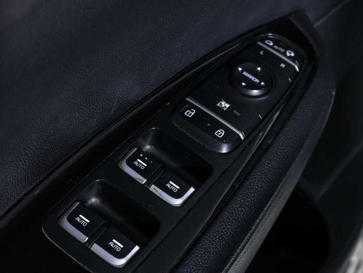 Kia Optima б/у, 2018, Автоматическая. Фото: #18