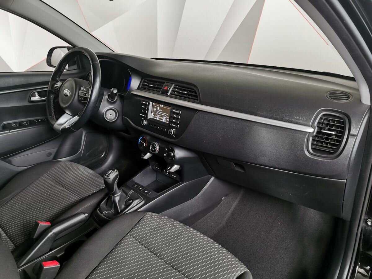 Kia Rio б/у, 2018, Механическая. Фото: #8