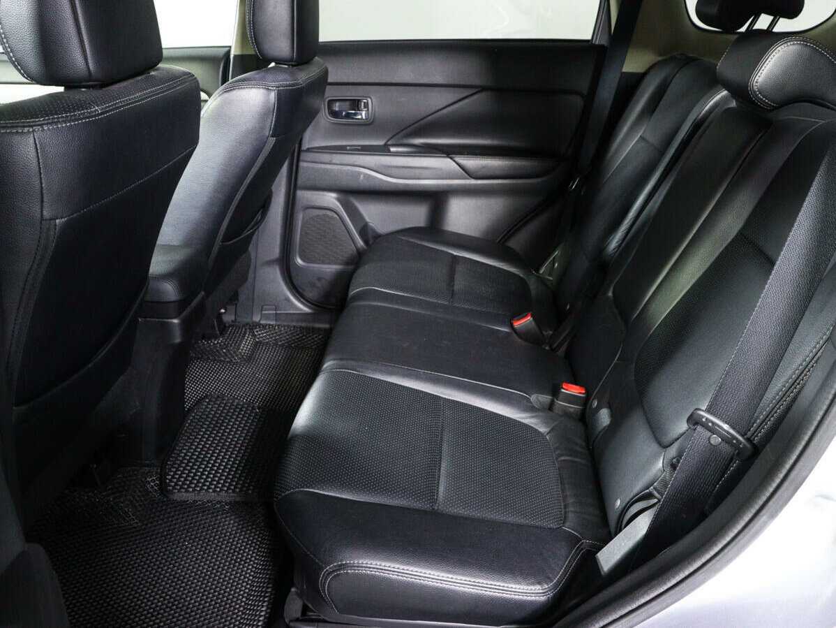 Mitsubishi Outlander б/у, 2012, Вариатор. Фото: #9