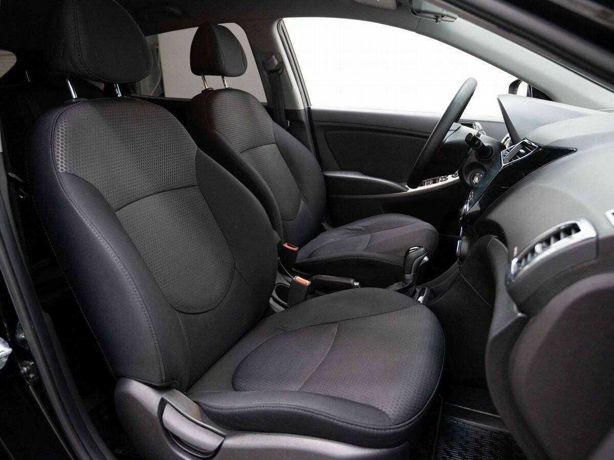 Hyundai Solaris б/у, 2016, Автоматическая. Фото: #11