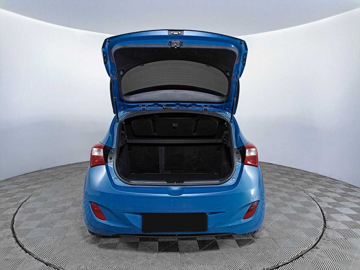 Hyundai i30 б/у, 2013, Автоматическая. Фото: #9