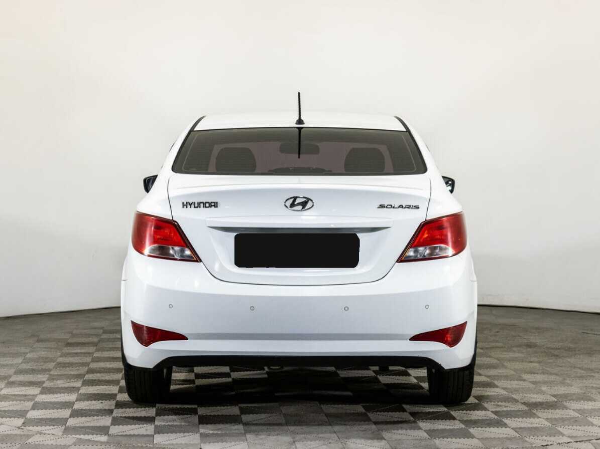 Hyundai Solaris б/у, 2015, Механическая. Фото: #5