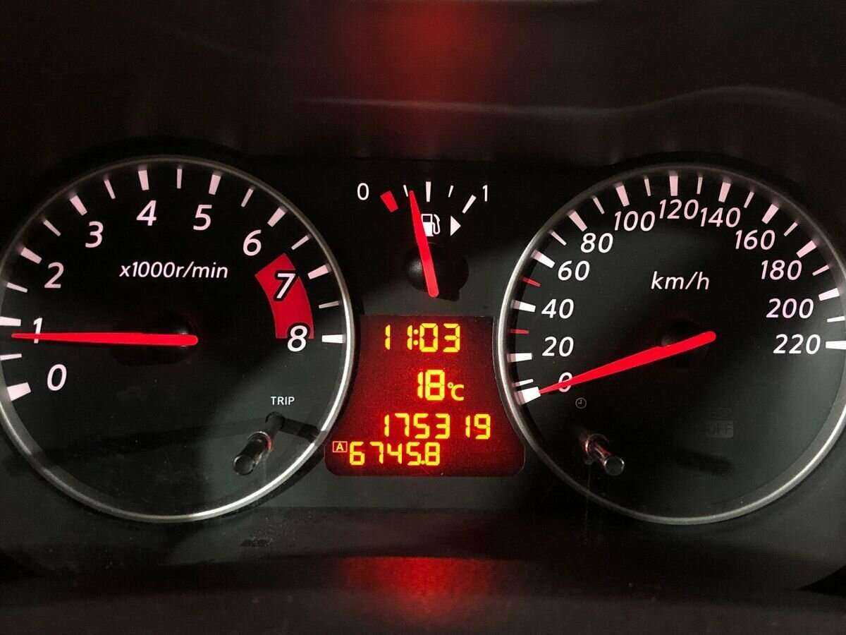 Nissan Note б/у, 2013, Механическая. Фото: #11