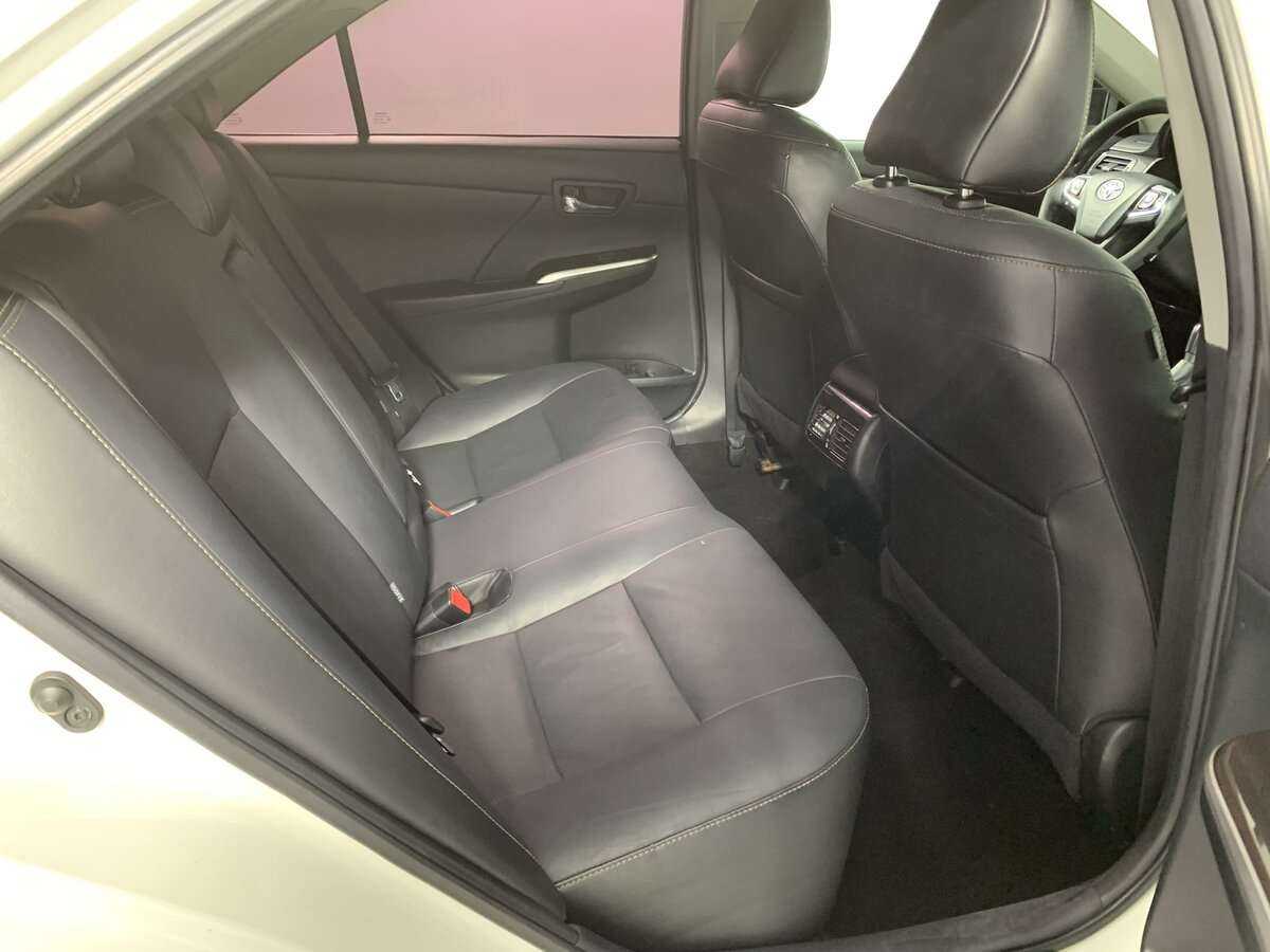 Toyota Camry б/у, 2016, Автоматическая. Фото: #16