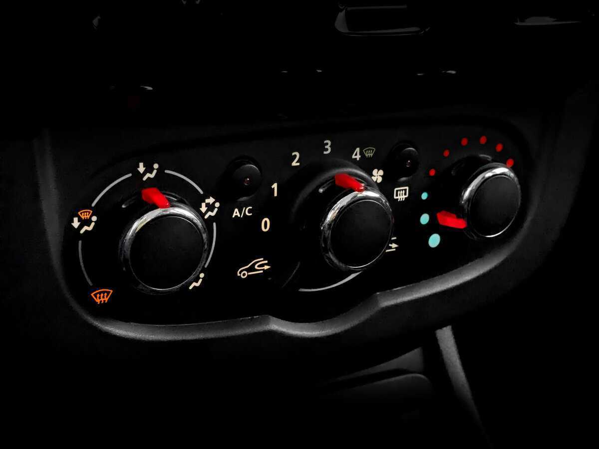 Renault Duster б/у, 2019, Механическая. Фото: #24