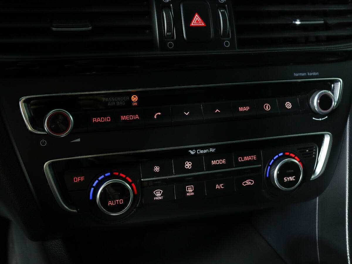 Kia Optima б/у, 2016, Автоматическая. Фото: #22