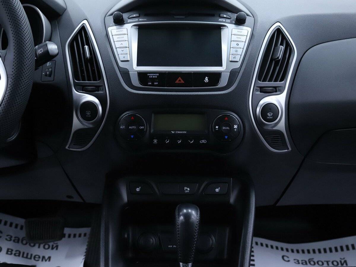 Hyundai ix35 б/у, 2012, Автоматическая. Фото: #12