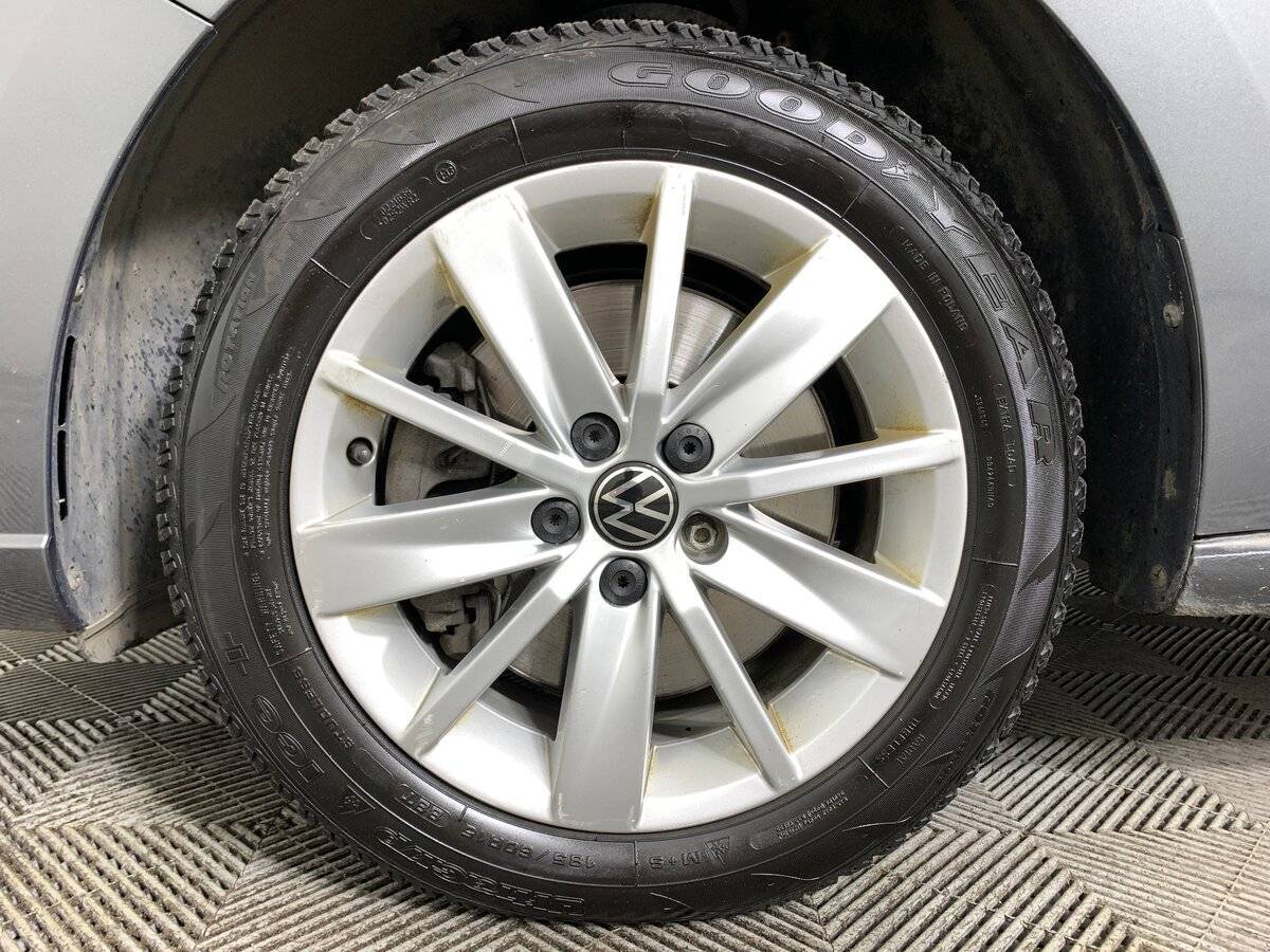 Volkswagen Polo б/у, 2020, Автоматическая. Фото: #8