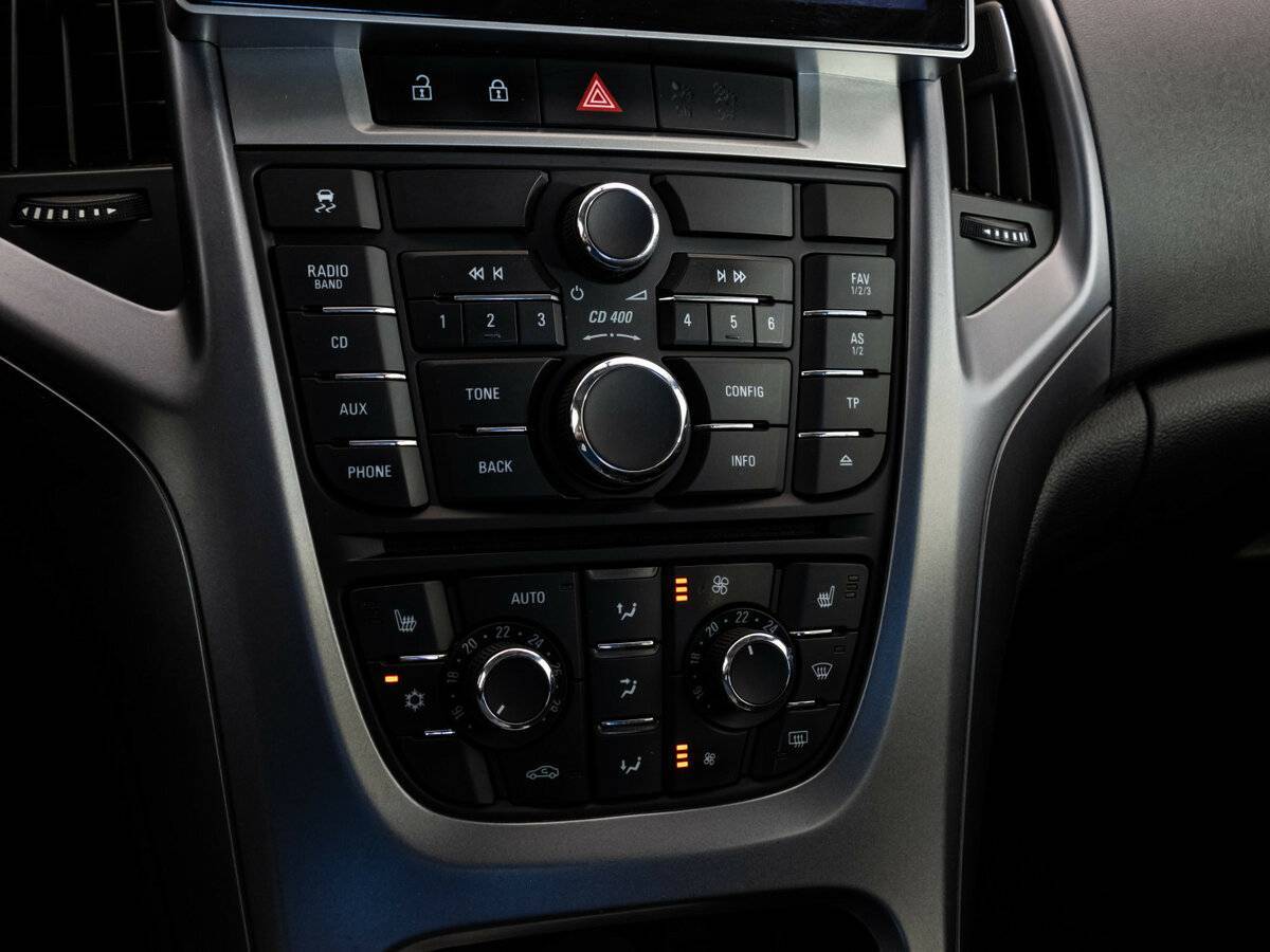 Opel Astra б/у, 2013, Автоматическая. Фото: #12