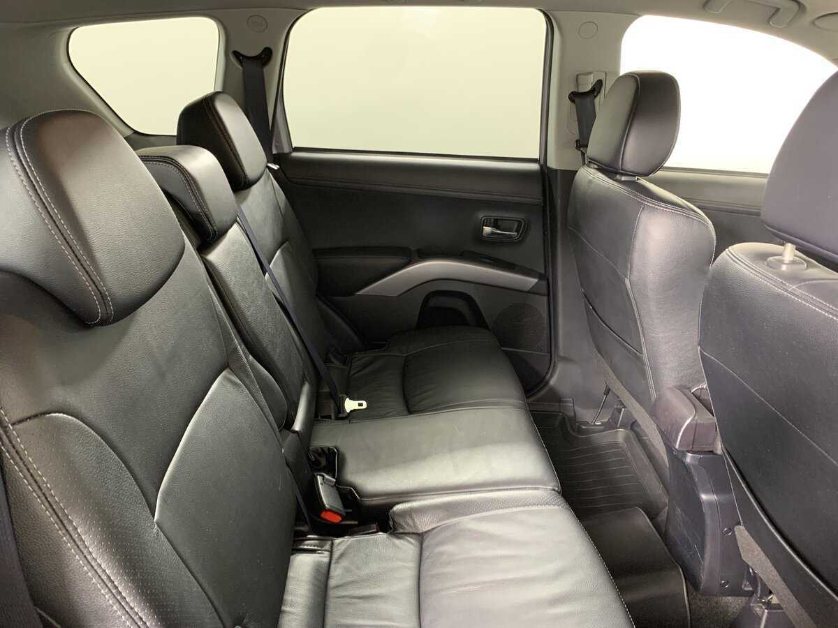 Mitsubishi Outlander б/у, 2012, Вариатор. Фото: #17